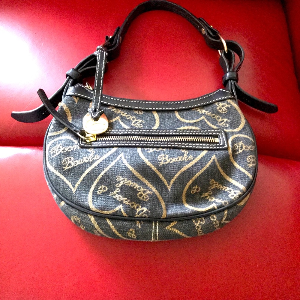 Dooney & Bourke Purse
